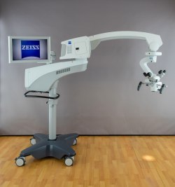 31848_2025-08-12-Zeiss-Opmi-Vario-700-1167-1.jpg